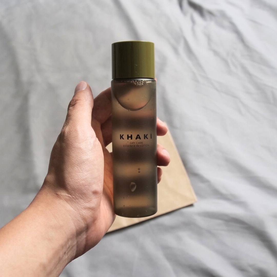 KHAKI デイケアエッセンスインローション<薬用オールインワンローション>