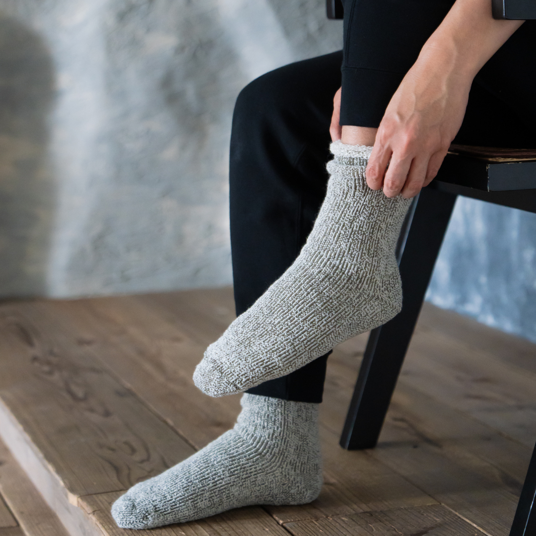 【ギフト】KHAKI 肌がチクチクしないルームソックス